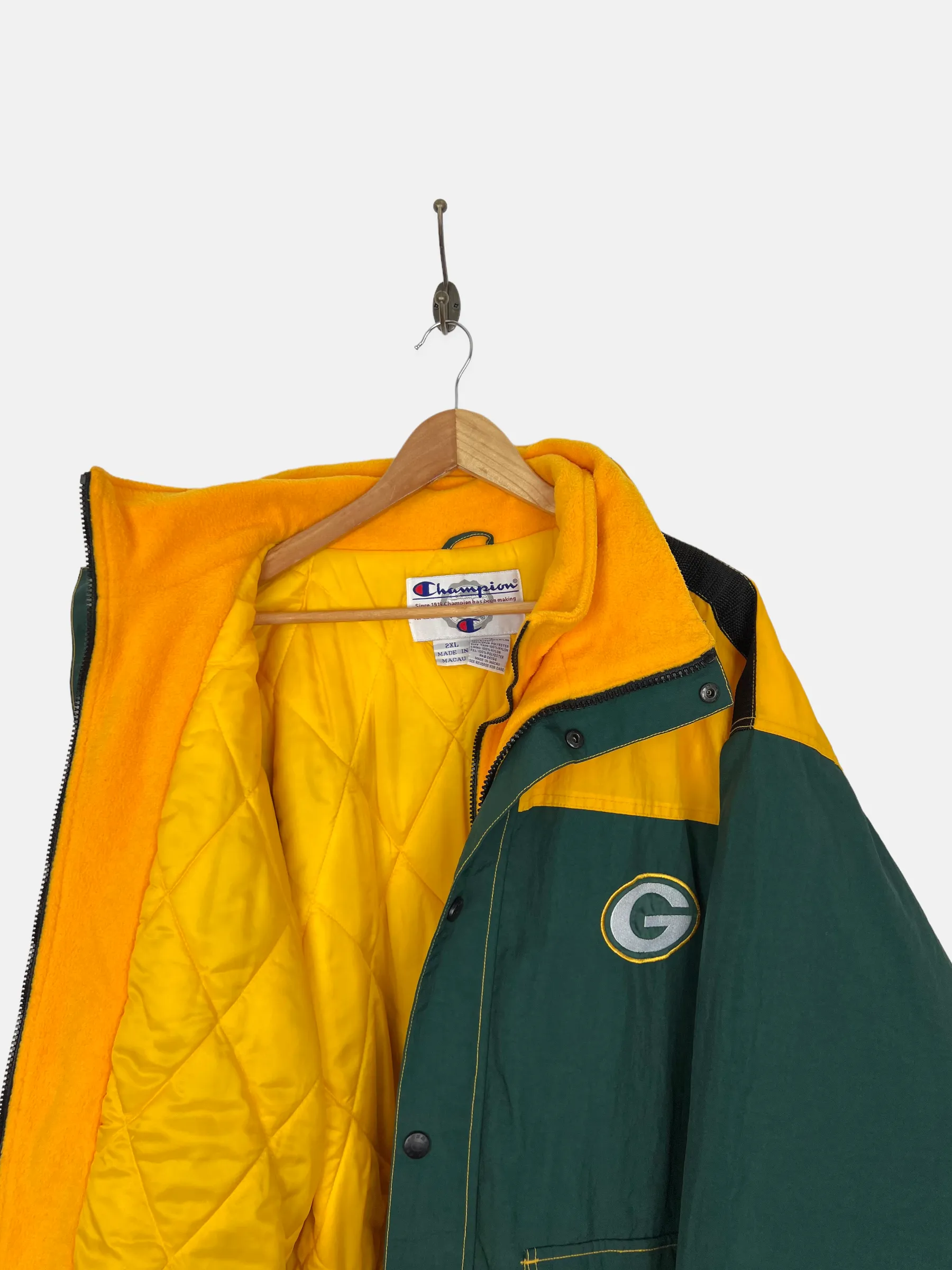 90's Green Bay Packers NFL Champion Embroidered Vintage Puffer Jacket with Hood Size 2-3XL