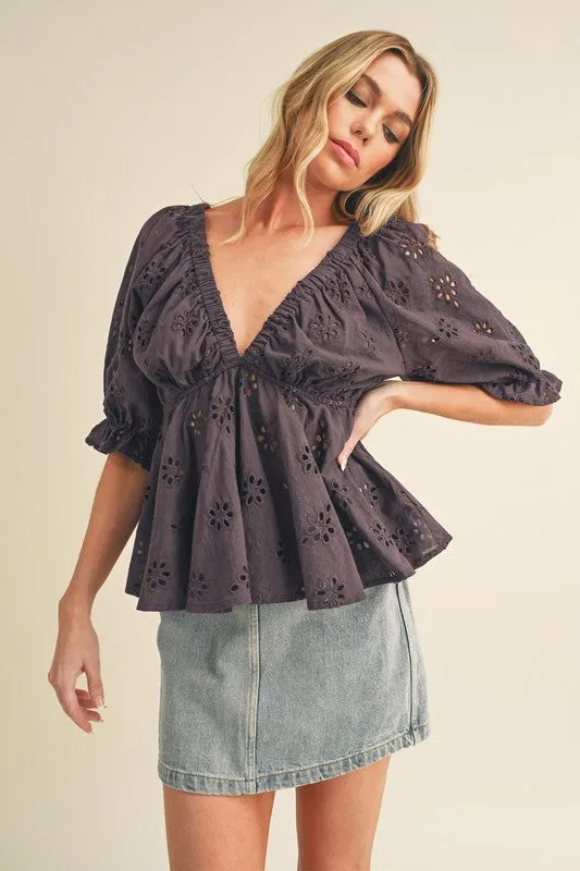 Aemi   Co Eyelet Embroidered V-Neck Half Sleeve Peplum Blouse