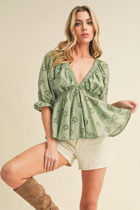 Aemi   Co Eyelet Embroidered V-Neck Half Sleeve Peplum Blouse