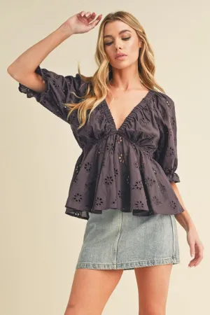 Aemi   Co Eyelet Embroidered V-Neck Half Sleeve Peplum Blouse
