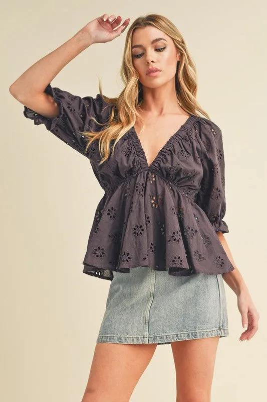 Aemi   Co Eyelet Embroidered V-Neck Half Sleeve Peplum Blouse