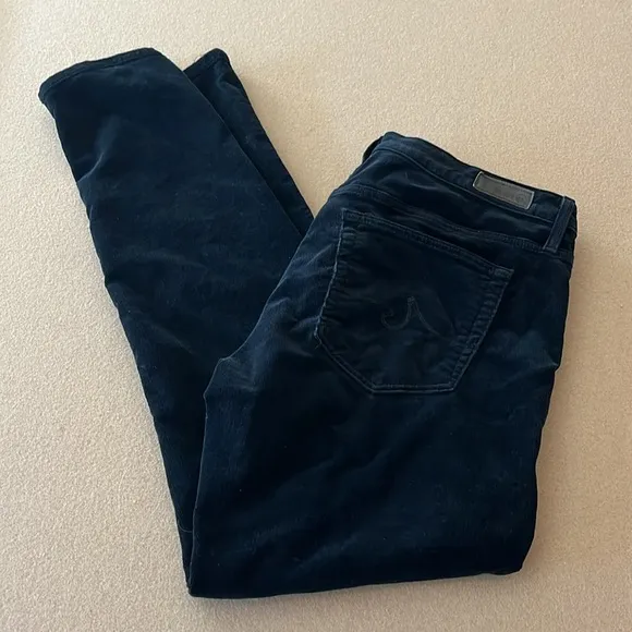 AG Adriano Goldschmied The Moto Stevie Ankle Midrise Straight Corduroy Pant- 31