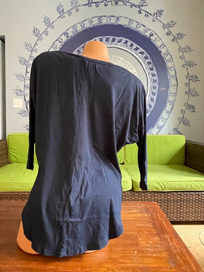 [AKO wear Hawaii] Tops: SMC Original Logo Willy Tee