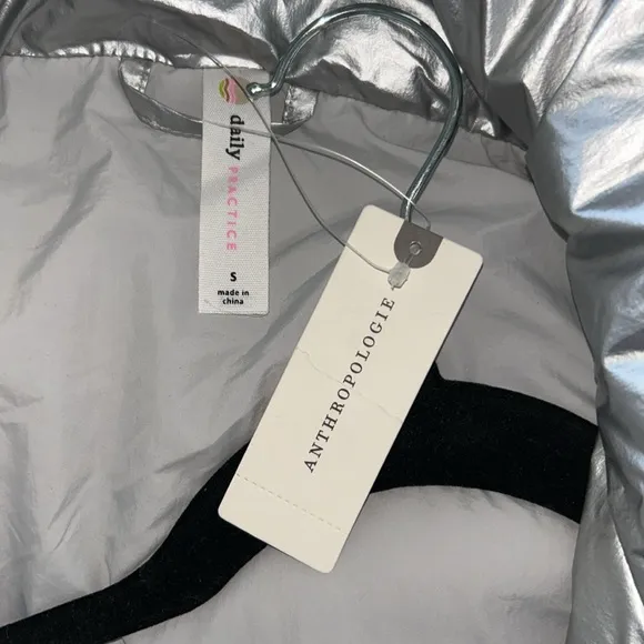 Anthropologie Daily Practice Silver Metallic Puffer Vest Hooded Size Small‎ NWT