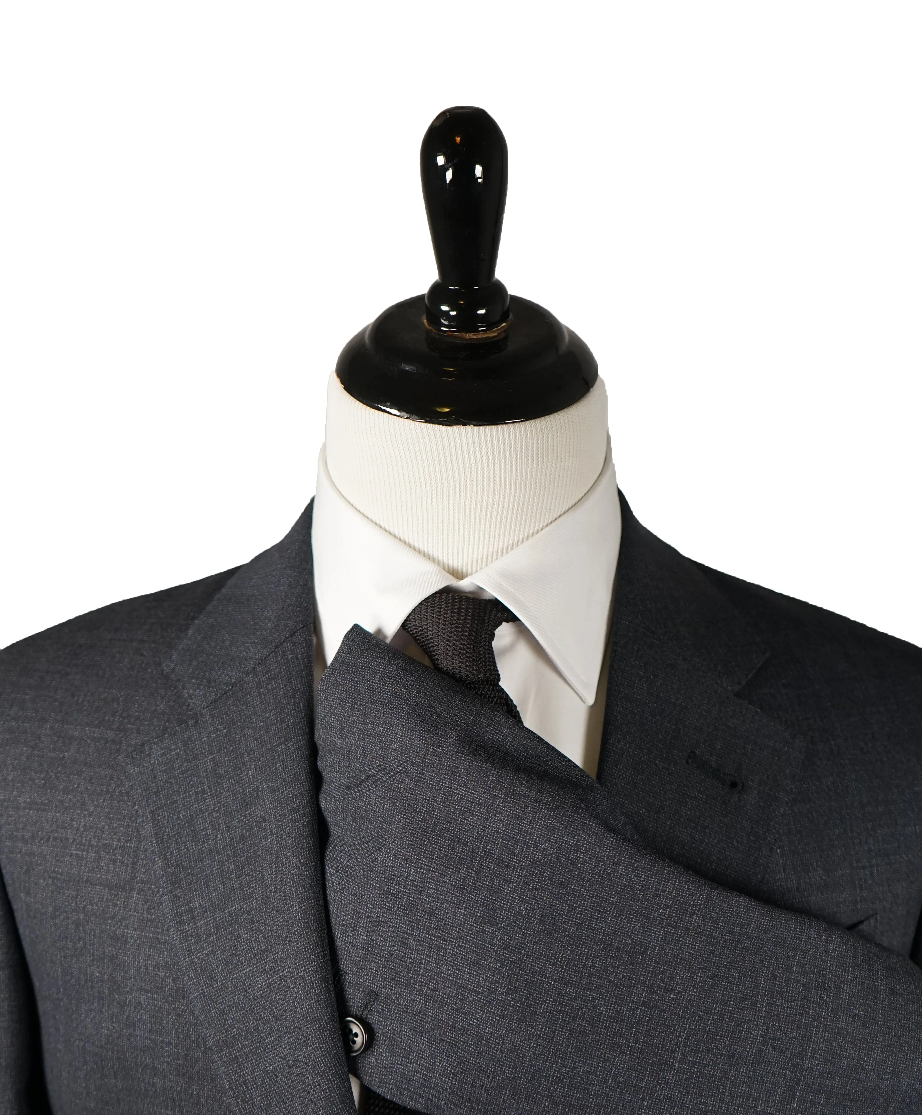 ARMANI COLLEZIONI - Abstract Basket Weave Gray & Blue Suit - 42R