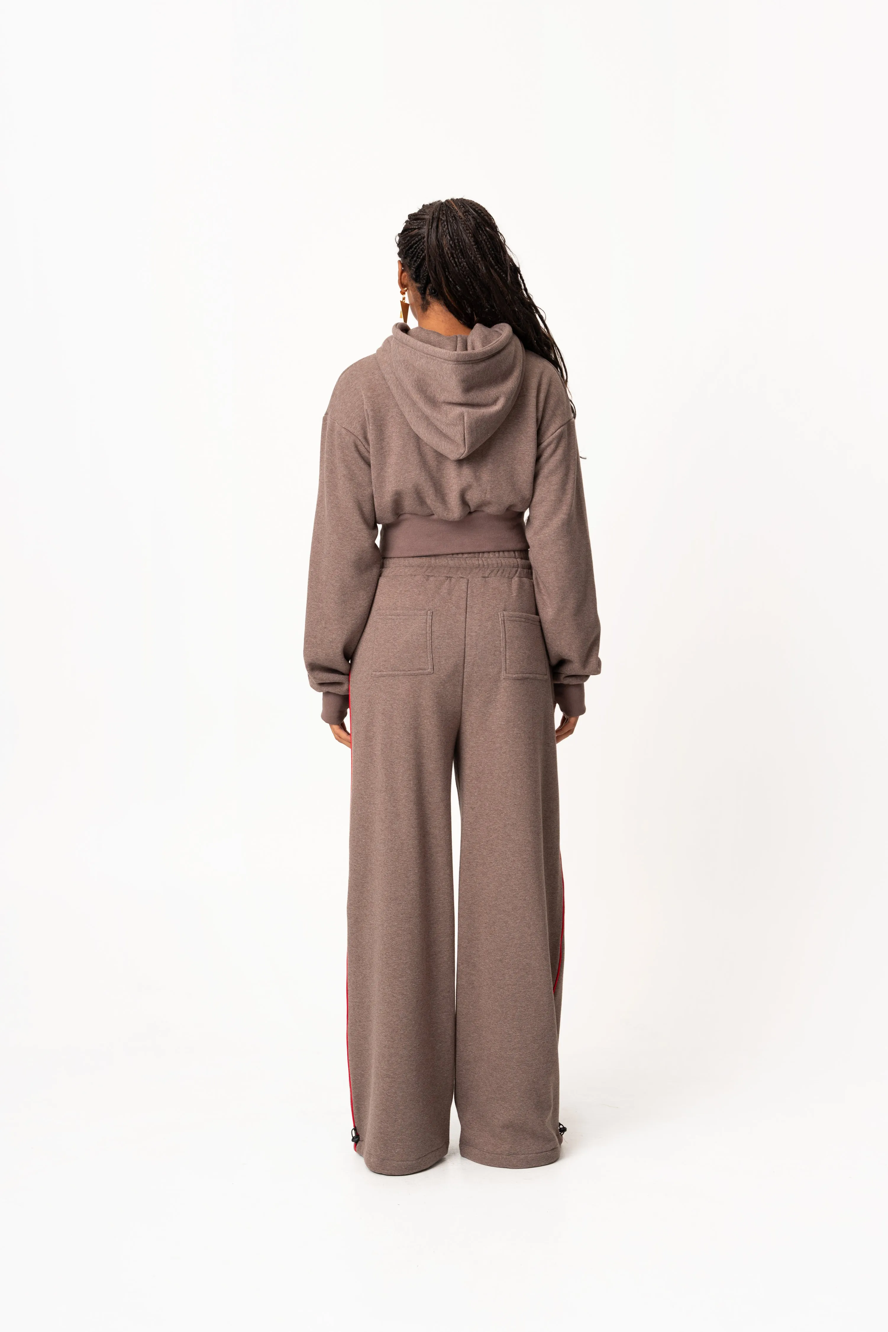 ASH BROWN QUEEN Plush fleece Crop Hoodie