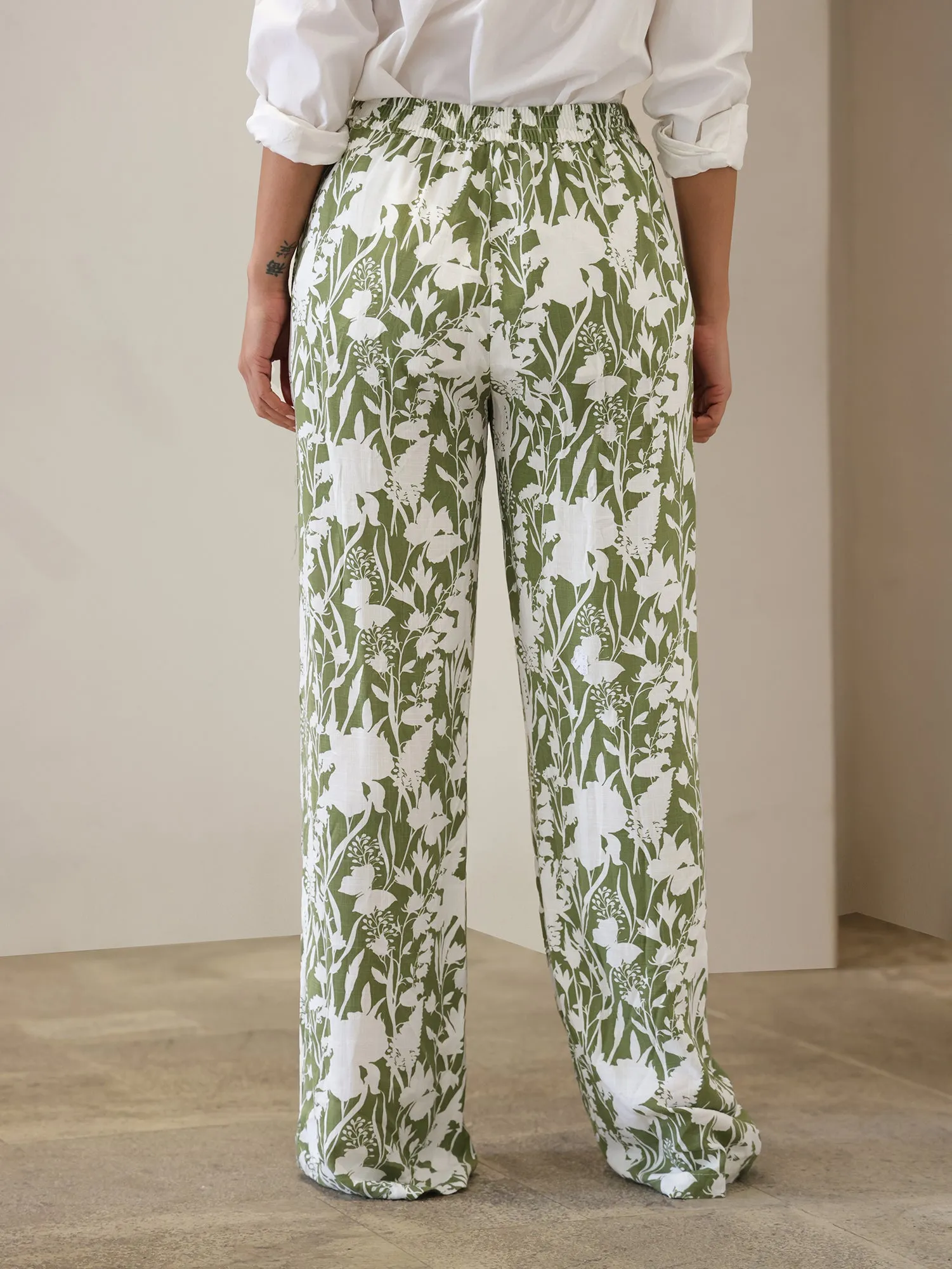 Back Elasticated Printed Pant
