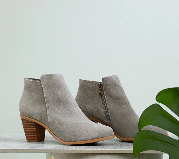 Bask Boot - Stone