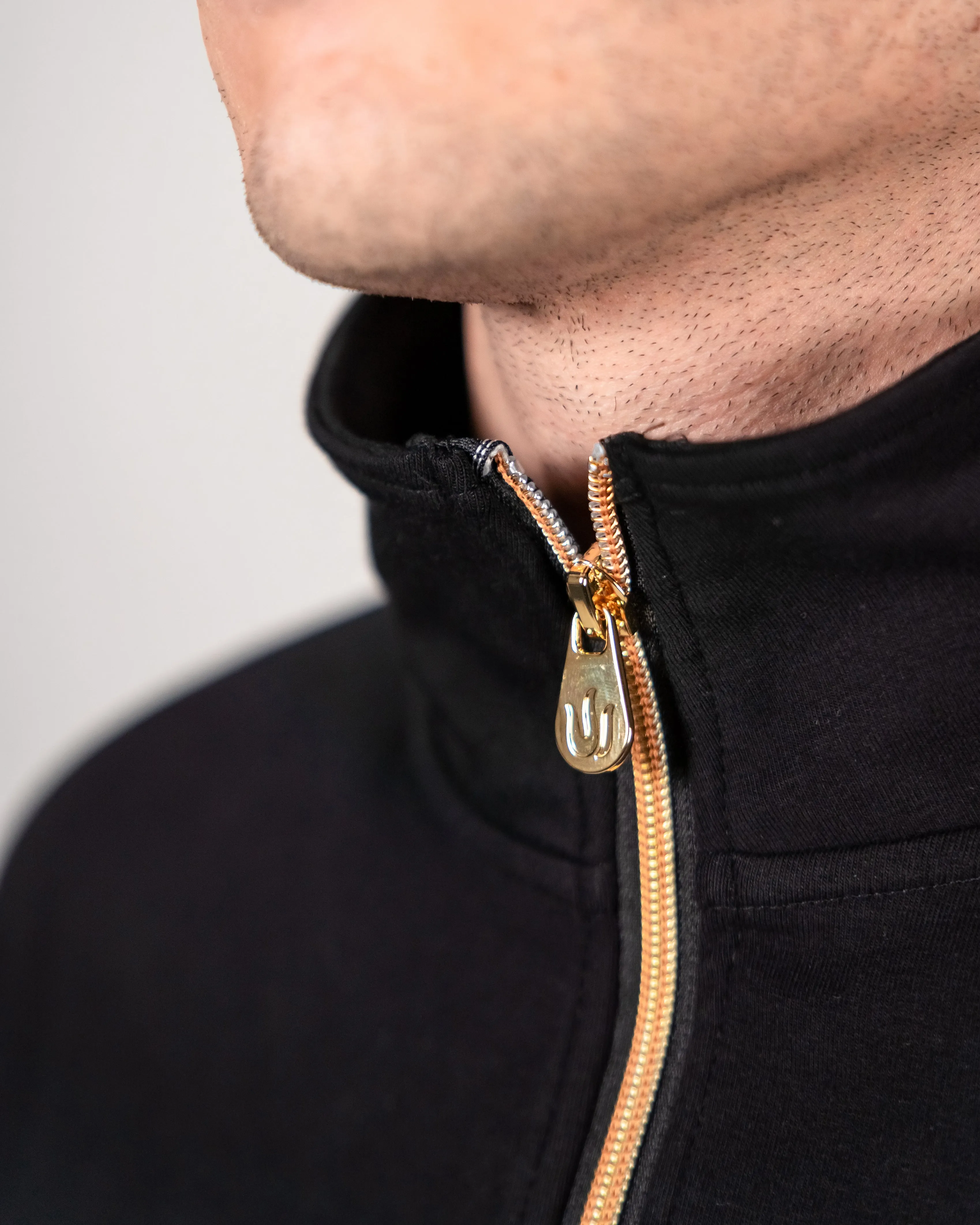 BLACK CLASSIC HIGH NECK SWEATER