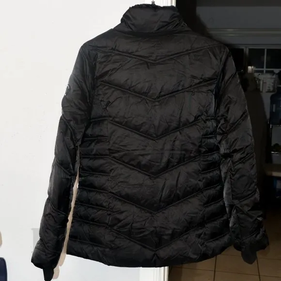 BLACK NWT Nautica Ladies’ Puffer Jacket