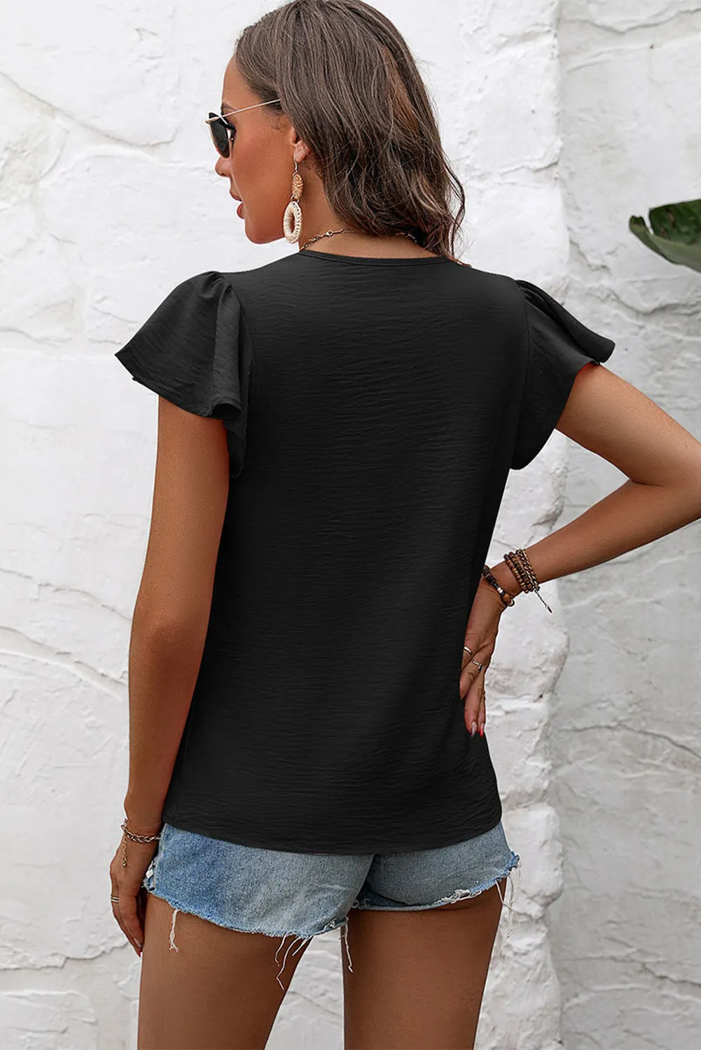 Black Solid Color Textured Pleated Ruffled Sleeve Blouse