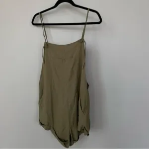 Blood   Bone Slouchy Overalls Shorts Size 10