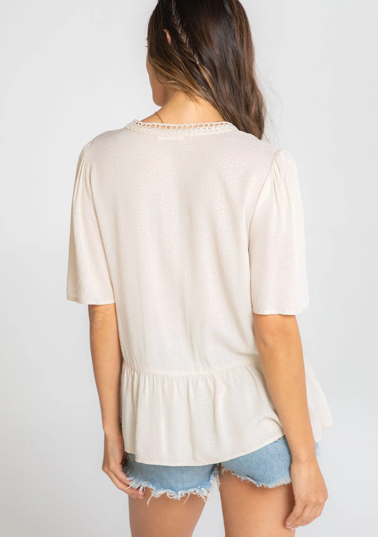 Bohemian Flowy Cropped Ruffled Top