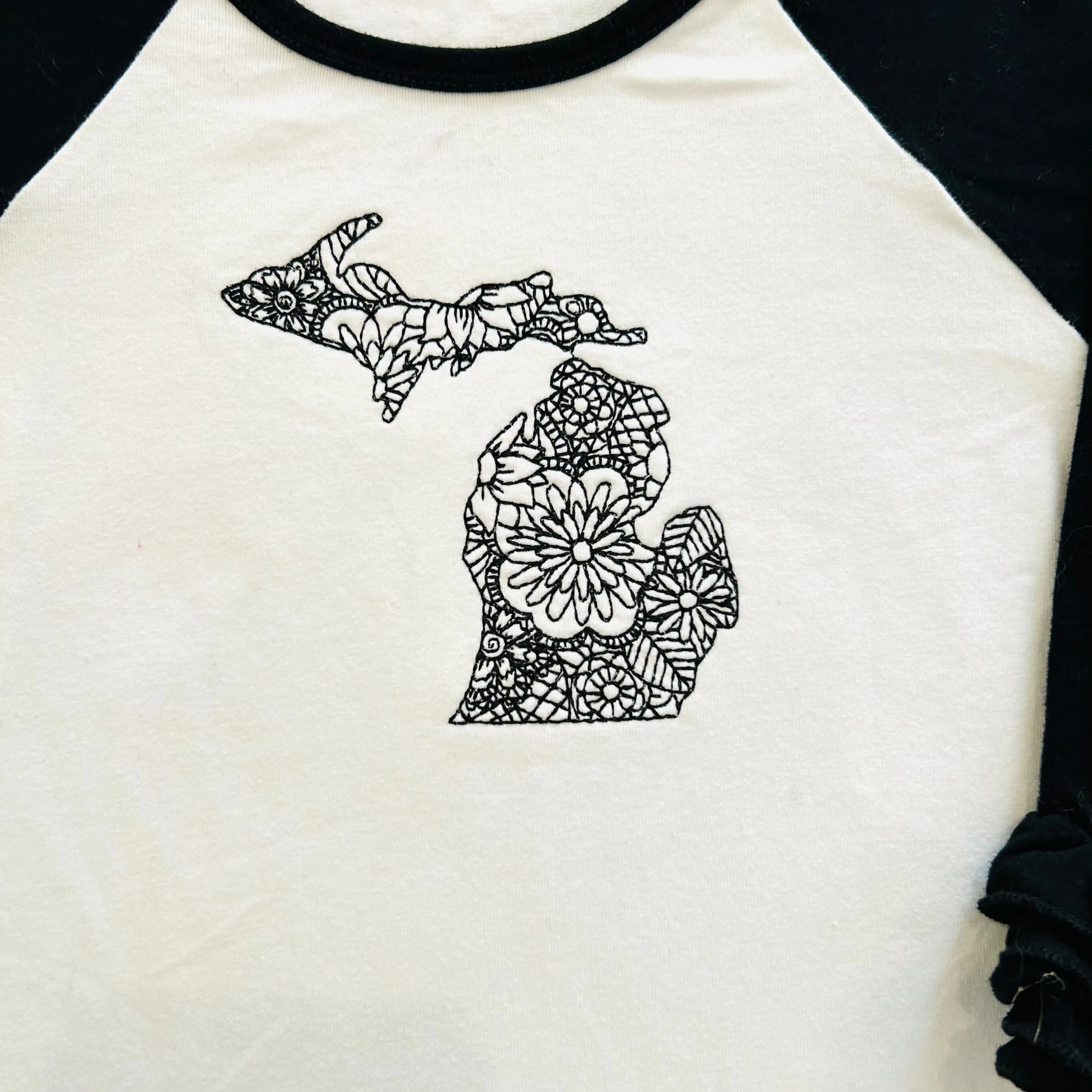 Boutique Ruffle Girl Top Size 3 B&W Black White Michigan Embroidered