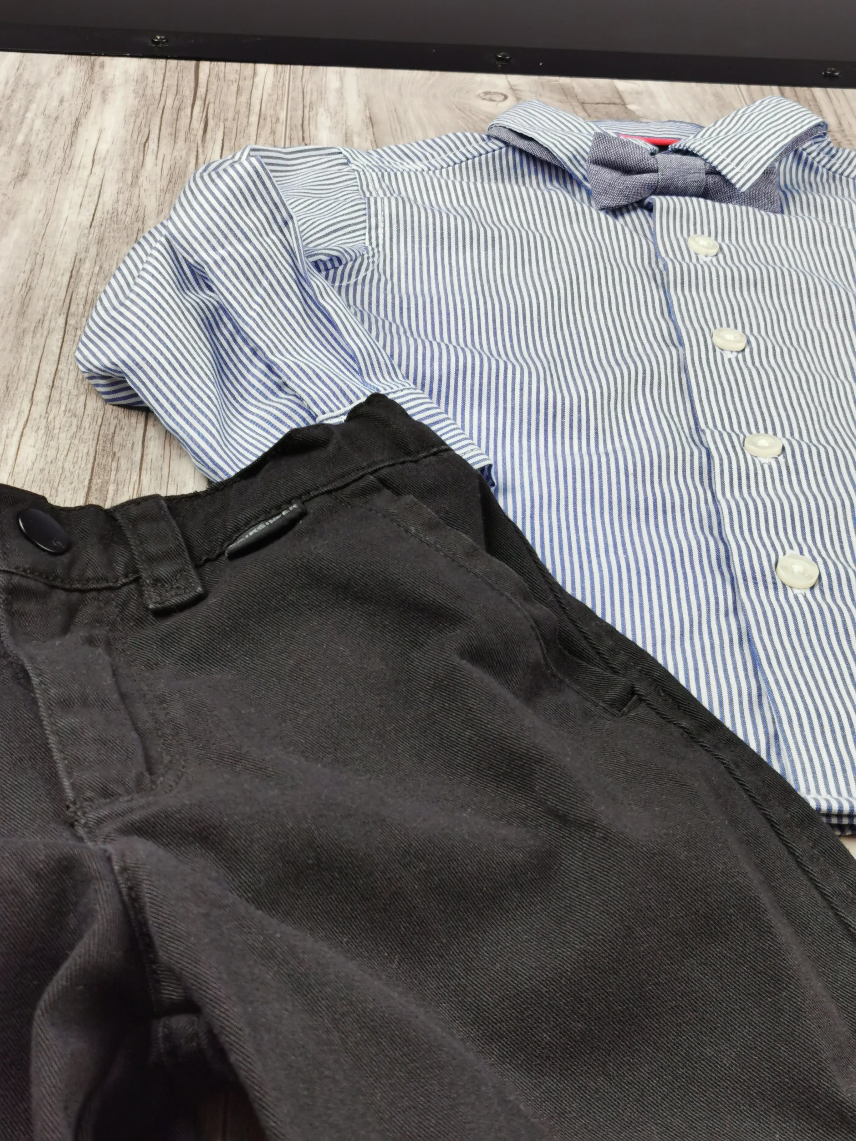 BOY SIZE 2 YEARS - NAUTICA / QUIKSILVER, 2 Piece Mix N Match Outfit EUC B23