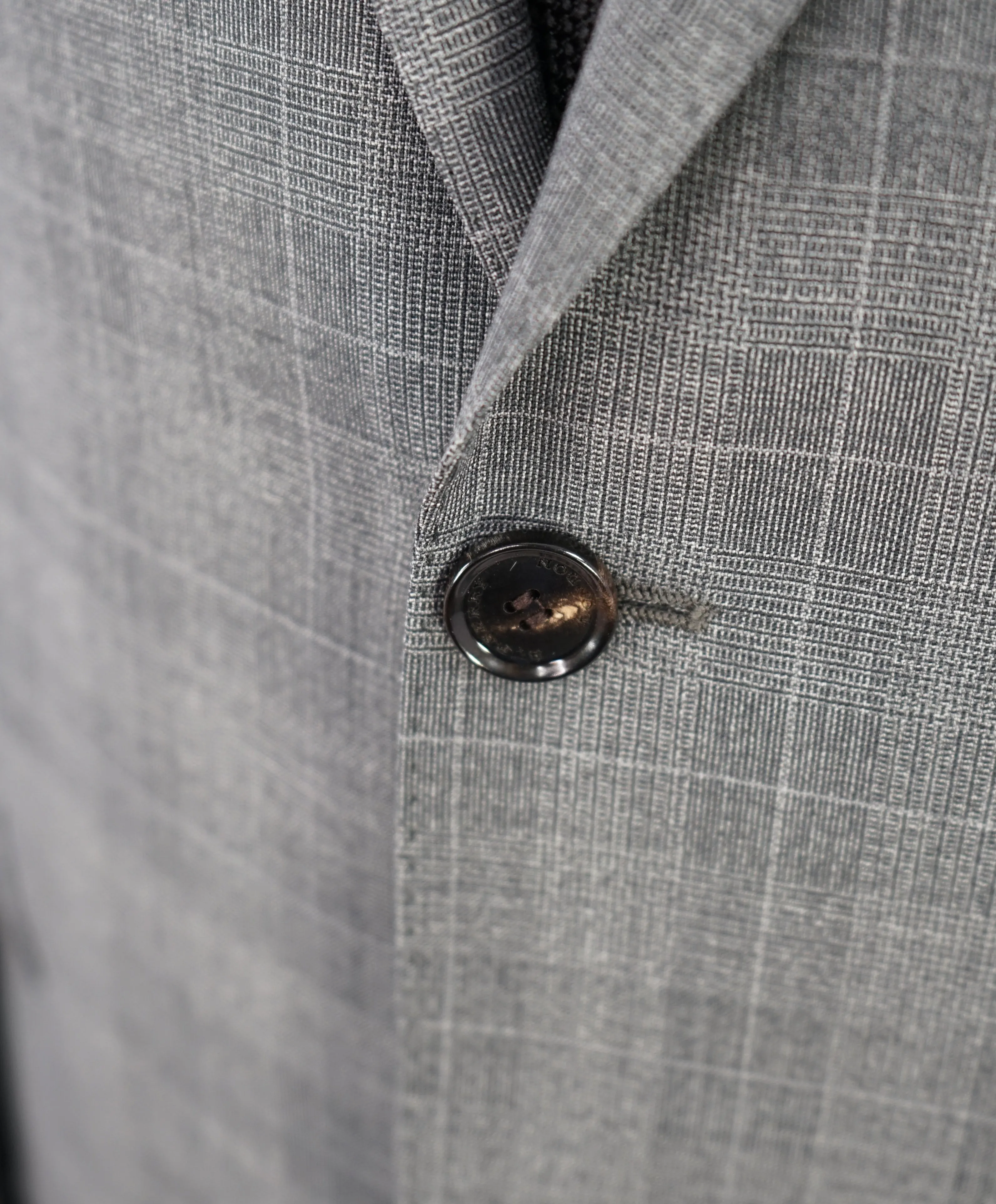 BURBERRY LONDON - Made In Italy Wool Gray "Canbury" Plaid LOGO Suit - 44R