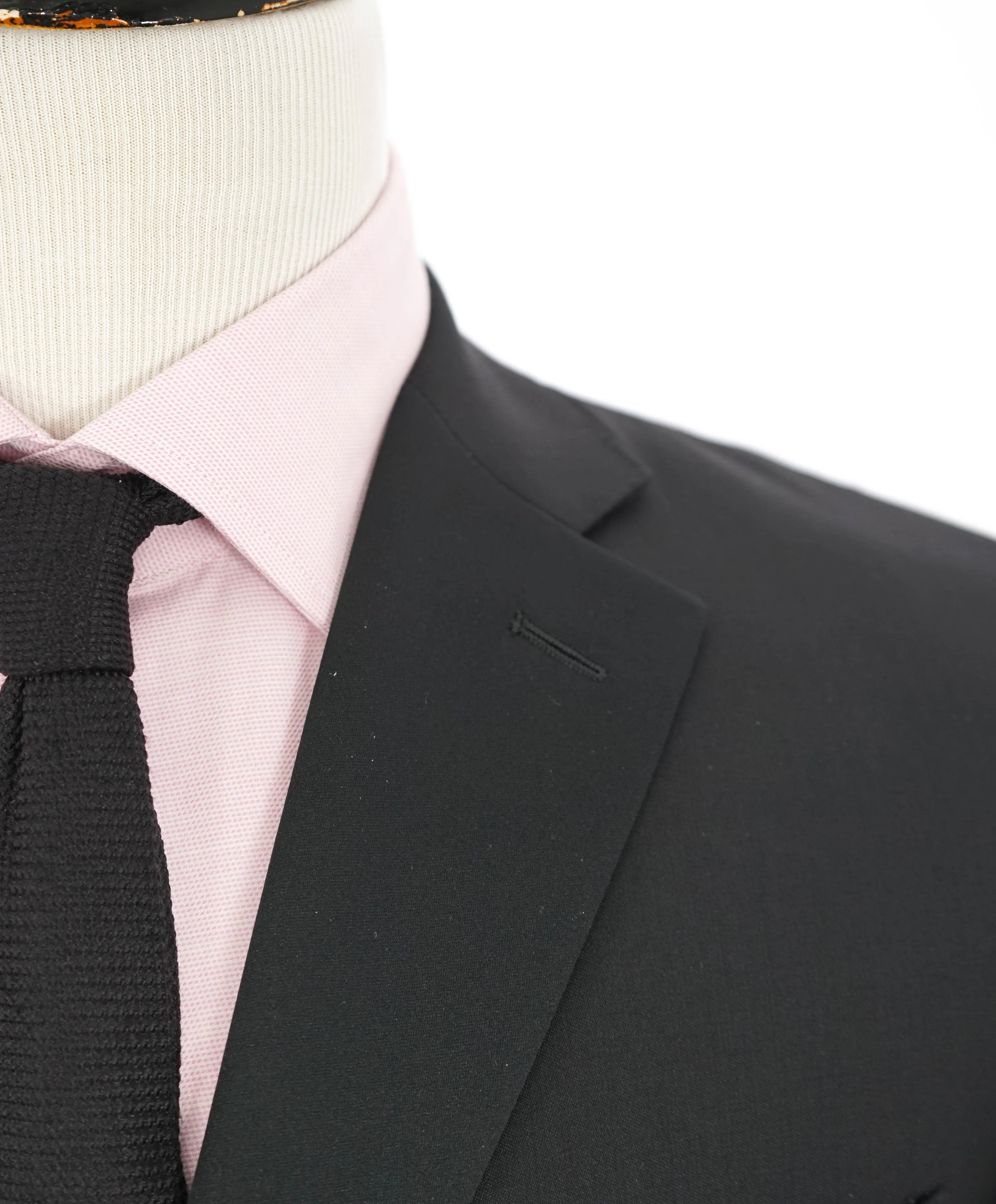 CANALI - Black *CLOSET STAPLE* Notch Lapel Tuxedo Suit - 44R