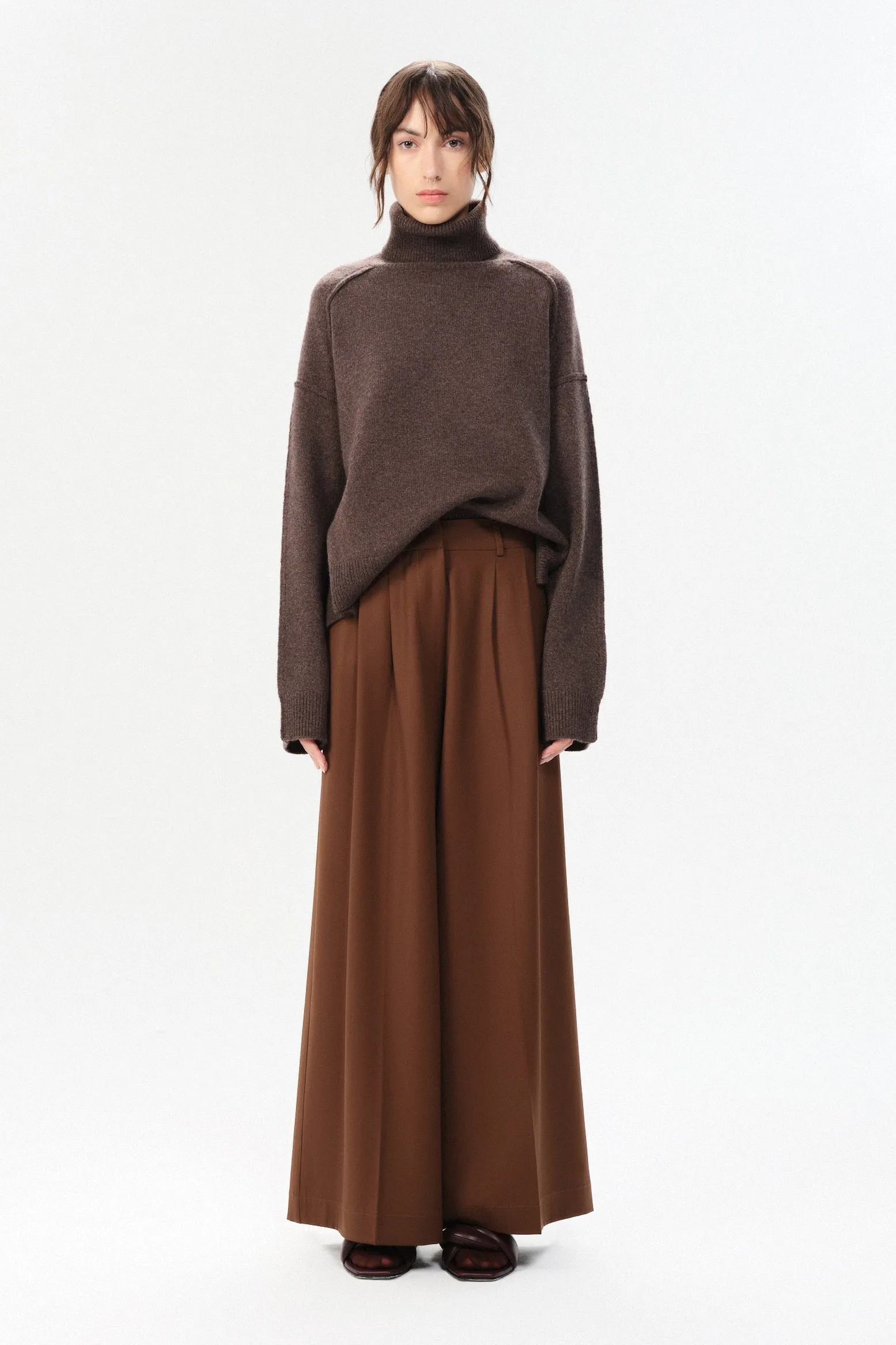 Caseros Dominique Tailoring Pant in Brown