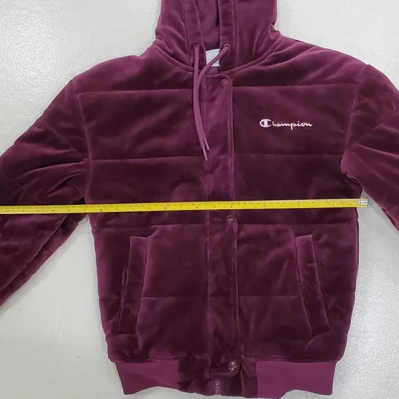 Champion velour puffer jacket woman's size Xtra Small purple