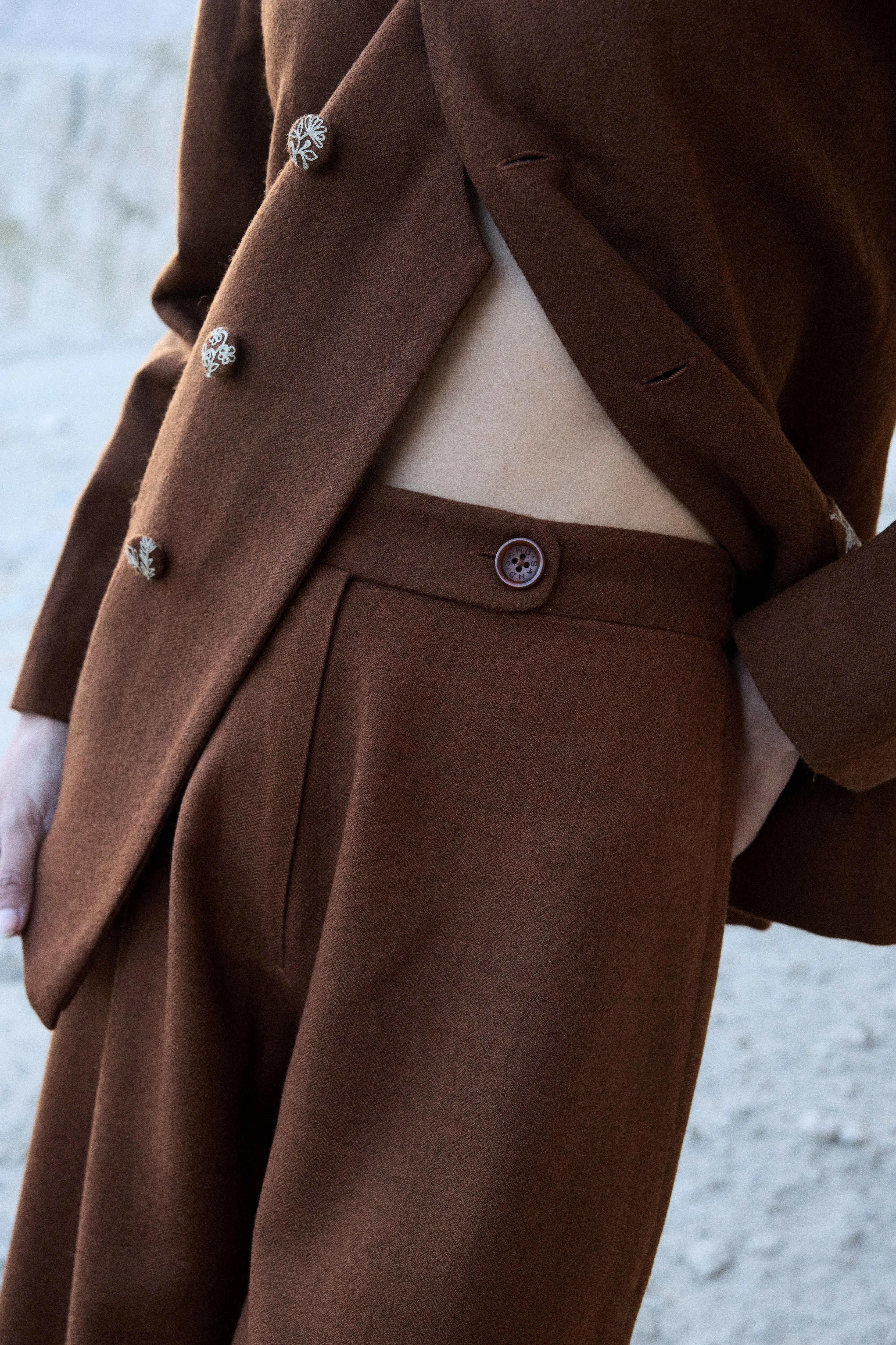 Chilling Woollen Top (Maple) & Nyoma Woollen Pants (Maple)