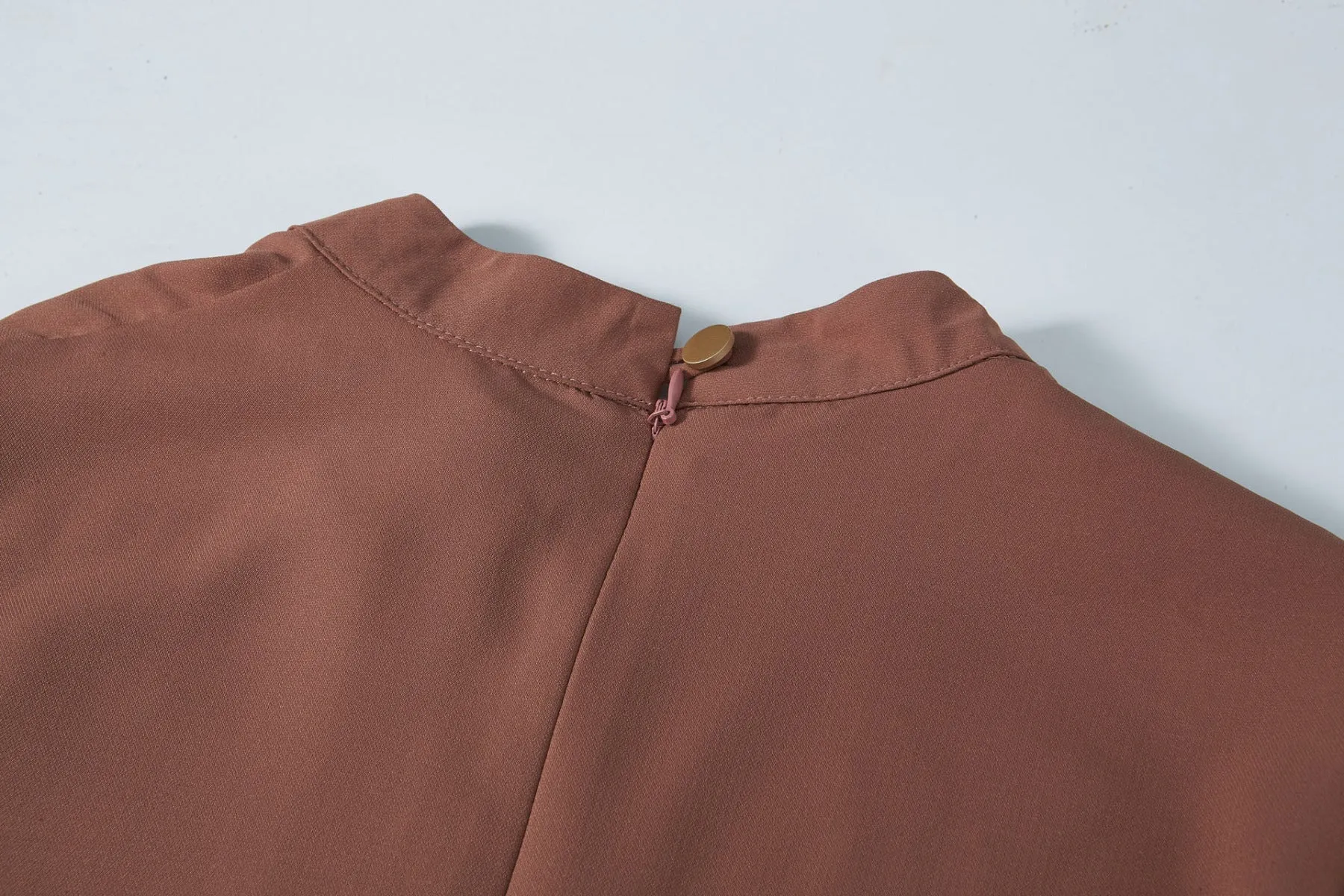 Cocoa Lite Mock Neck Long Sleeve Cropped Blouse