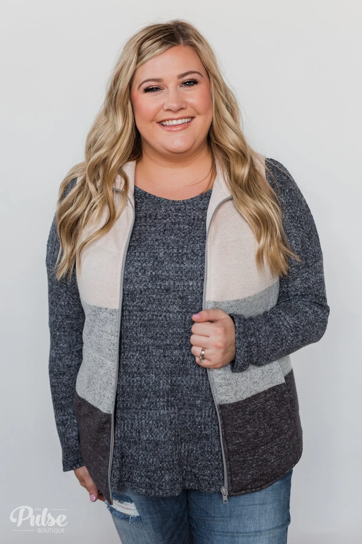 Color Block Puffer Vest- Oatmeal & Grey