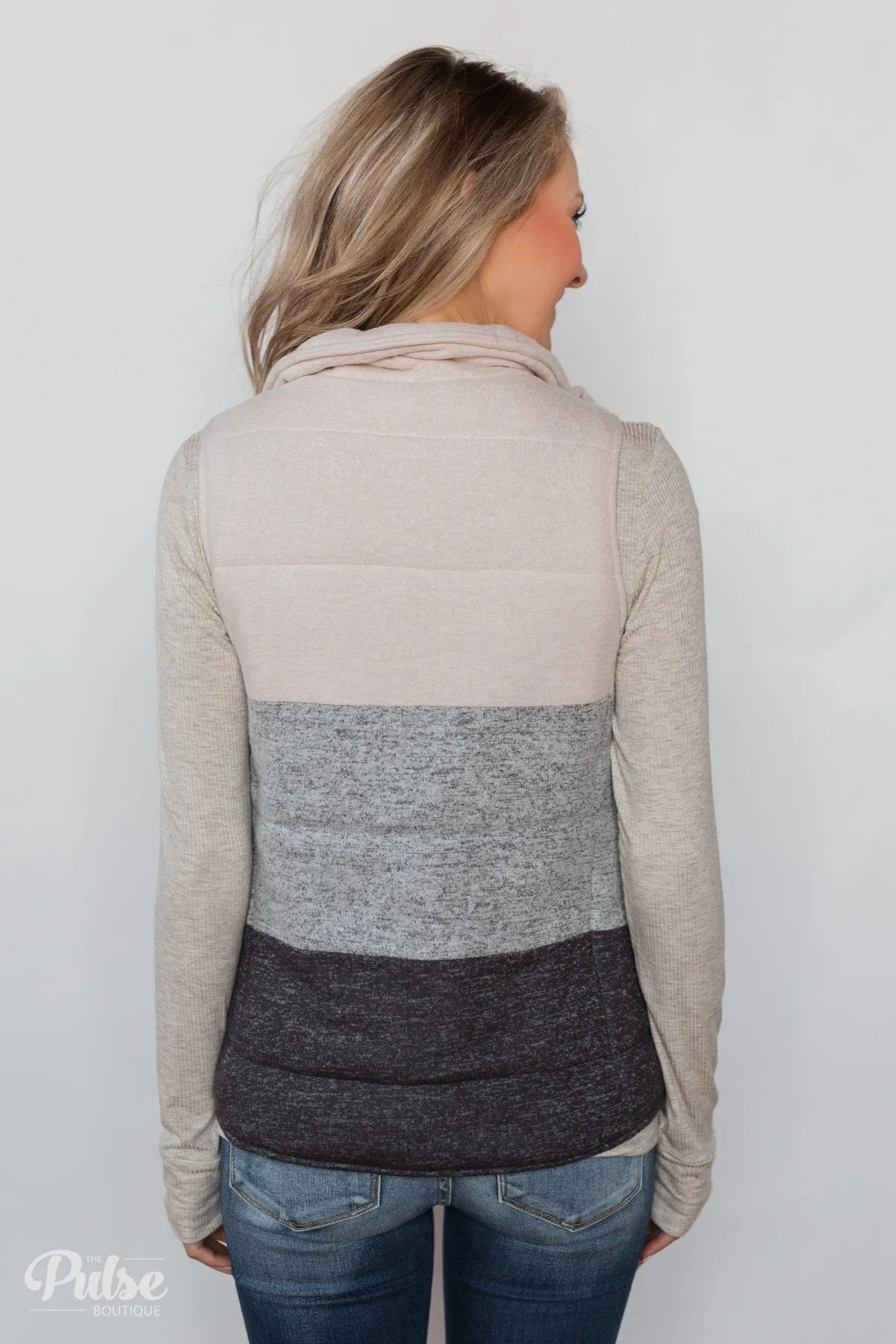 Color Block Puffer Vest- Oatmeal & Grey
