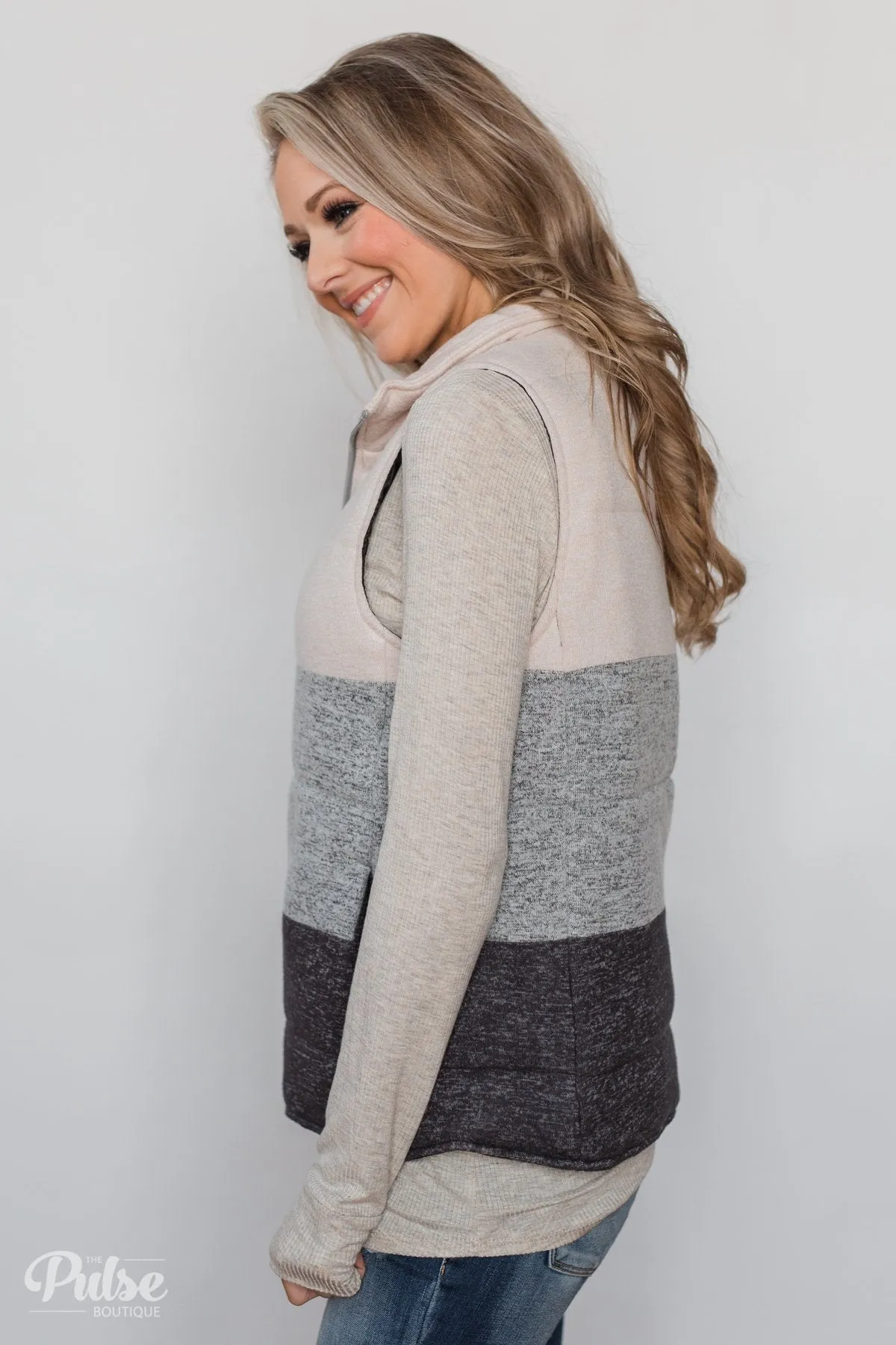 Color Block Puffer Vest- Oatmeal & Grey