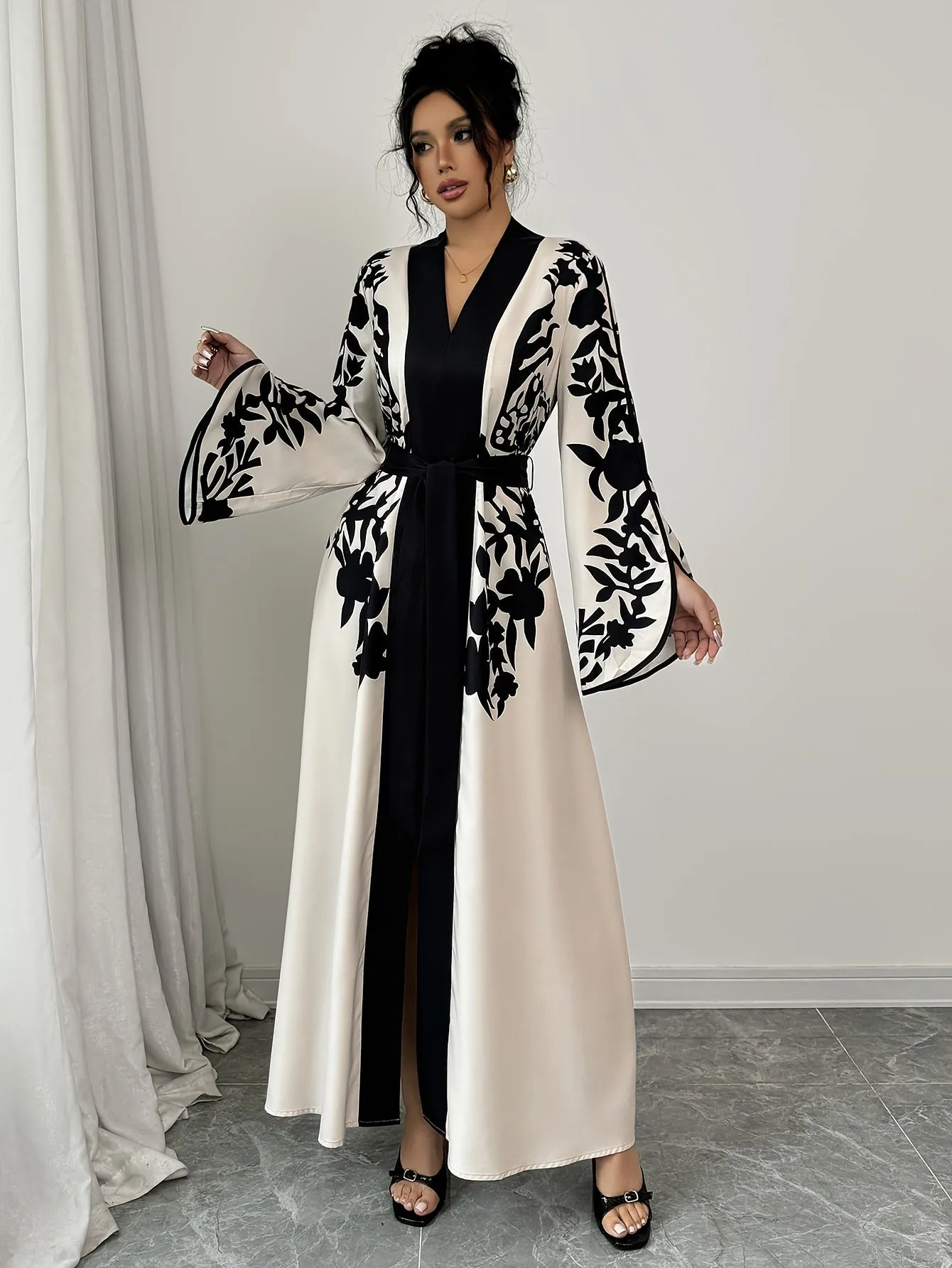 Elegant Fall Women's Printed Peplum Dress – Casual V-Neck Floral Long Dress, Polyester-Elastane Blend