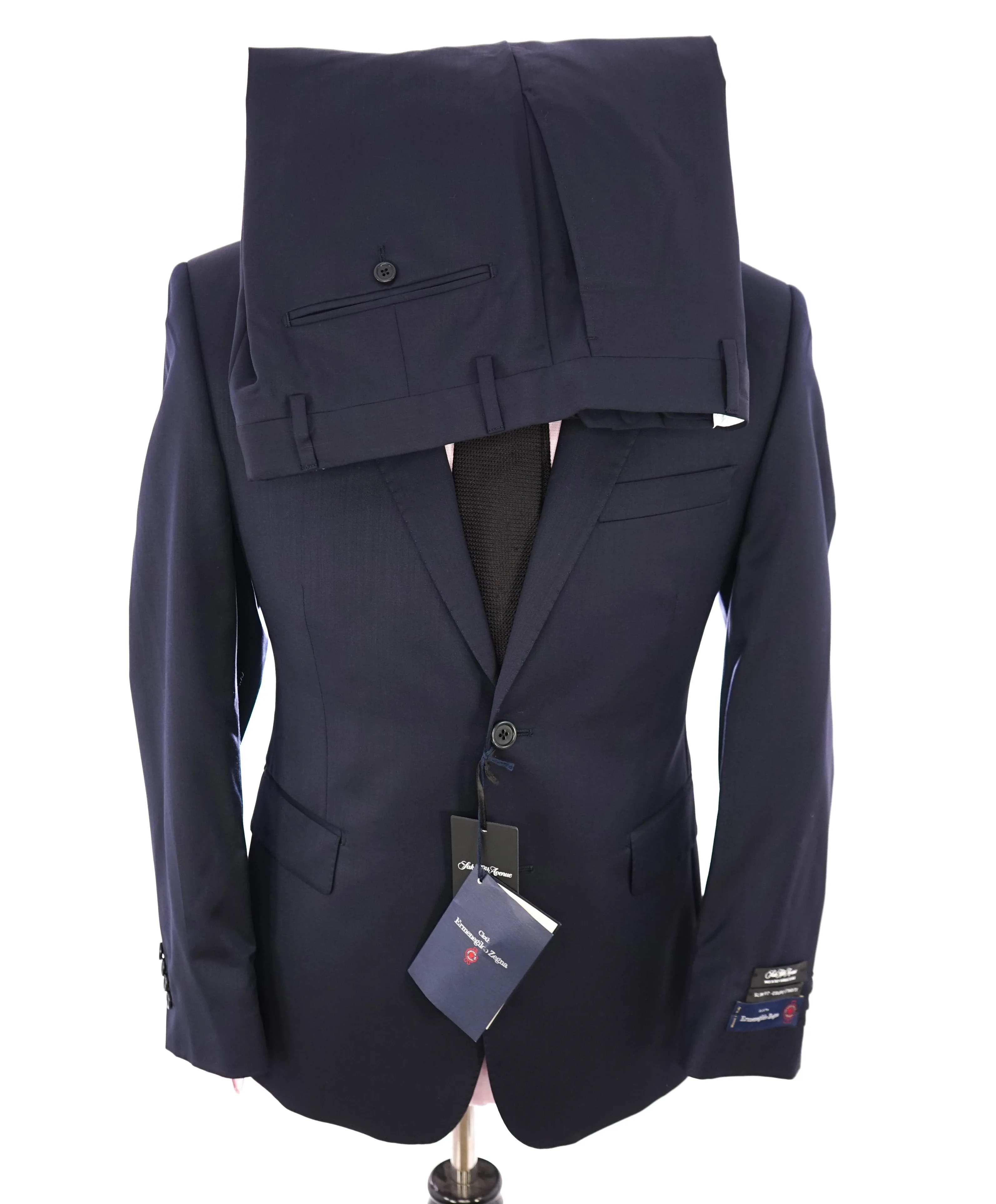 ERMENEGILDO ZEGNA - By SAKS FIFTH AVENUE "Classic" SILK BLEND Navy Suit - 44S