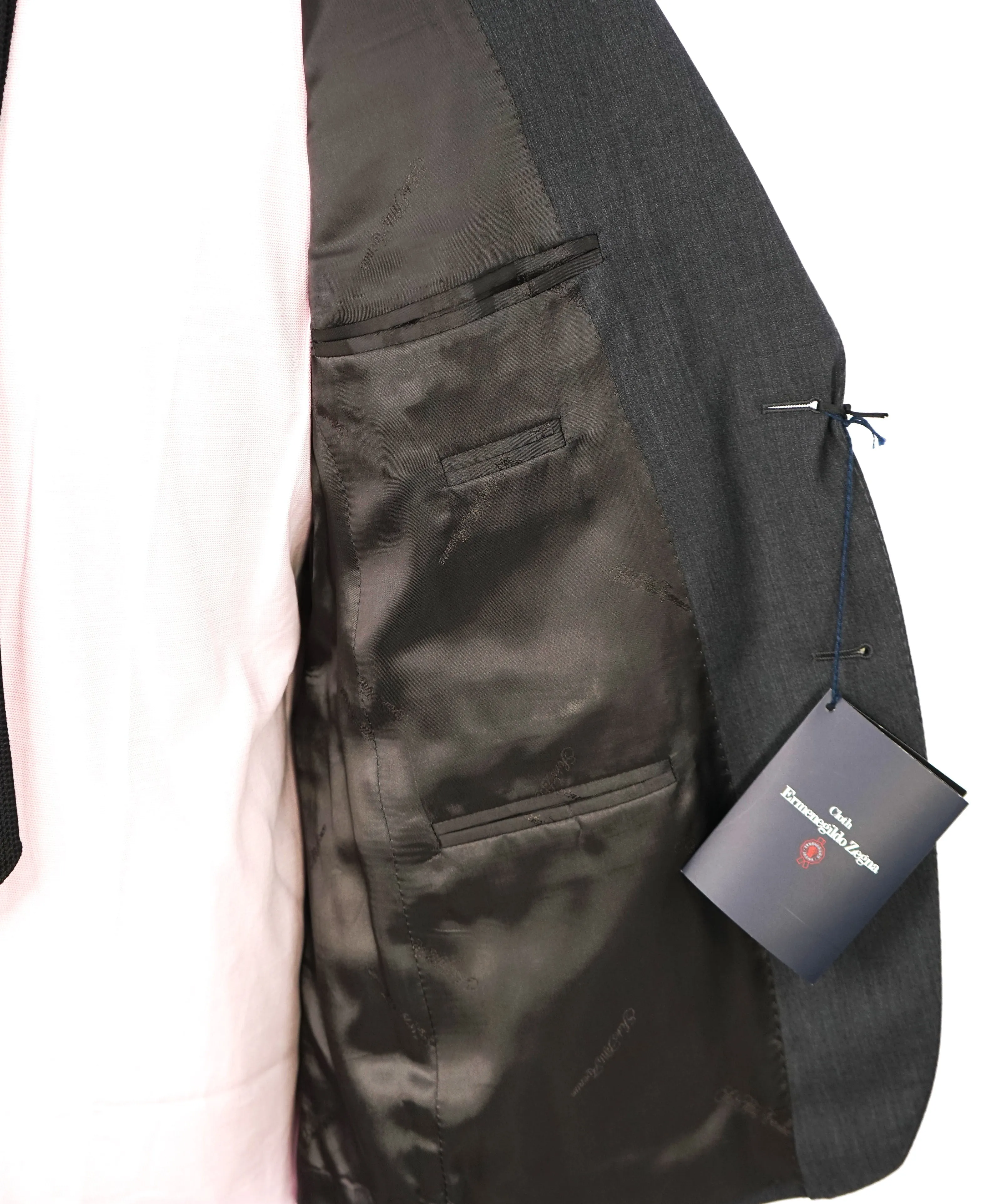ERMENEGILDO ZEGNA - "Classic" SAKS FIFTH AVENUE *SILK* Gray Suit - 44S