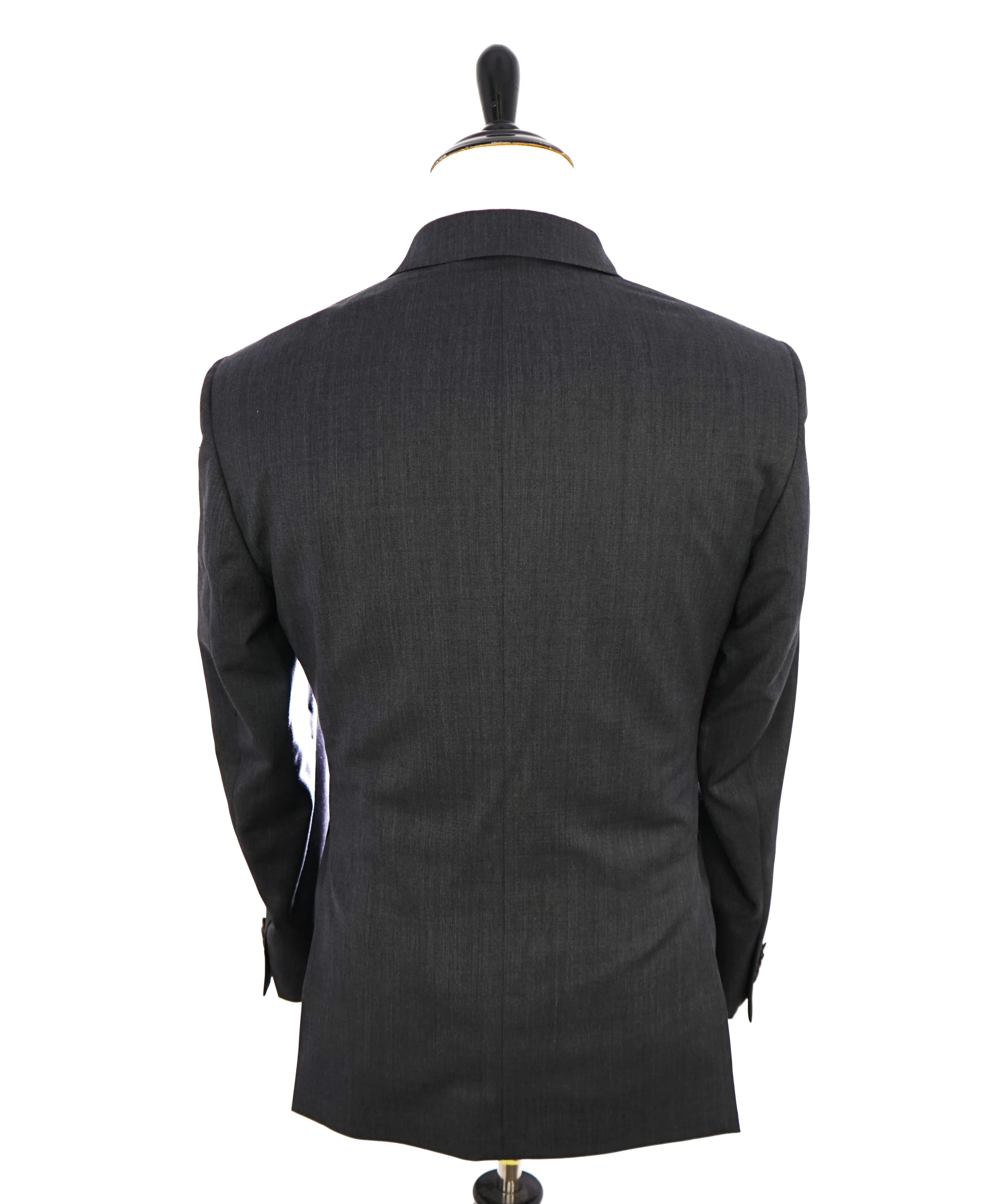 ERMENEGILDO ZEGNA - "Classic" SAKS FIFTH AVENUE *SILK* Gray Suit - 44S