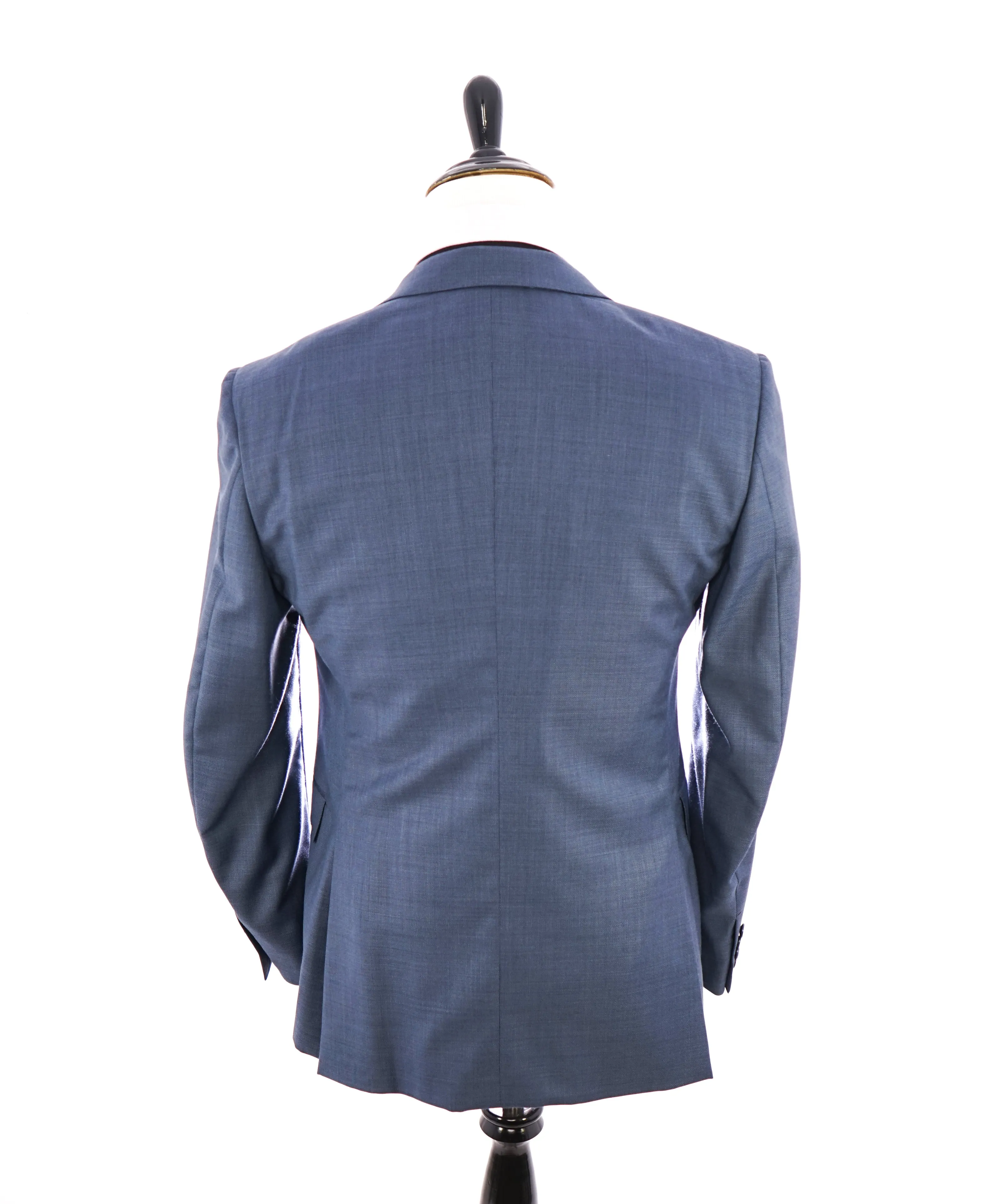 ERMENEGILDO ZEGNA - "MULTI-SEASON" Pastel Baby Blue Suit - 40R
