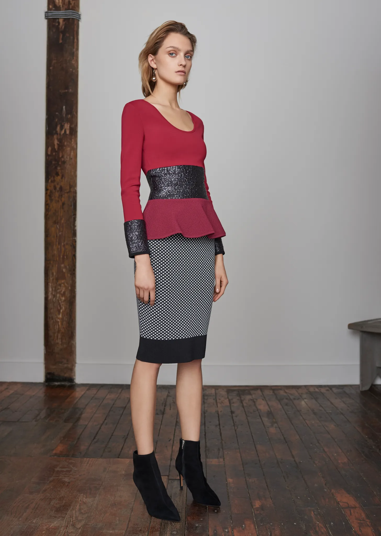 Eveony – Milano Knit and Raffia Peplum Top