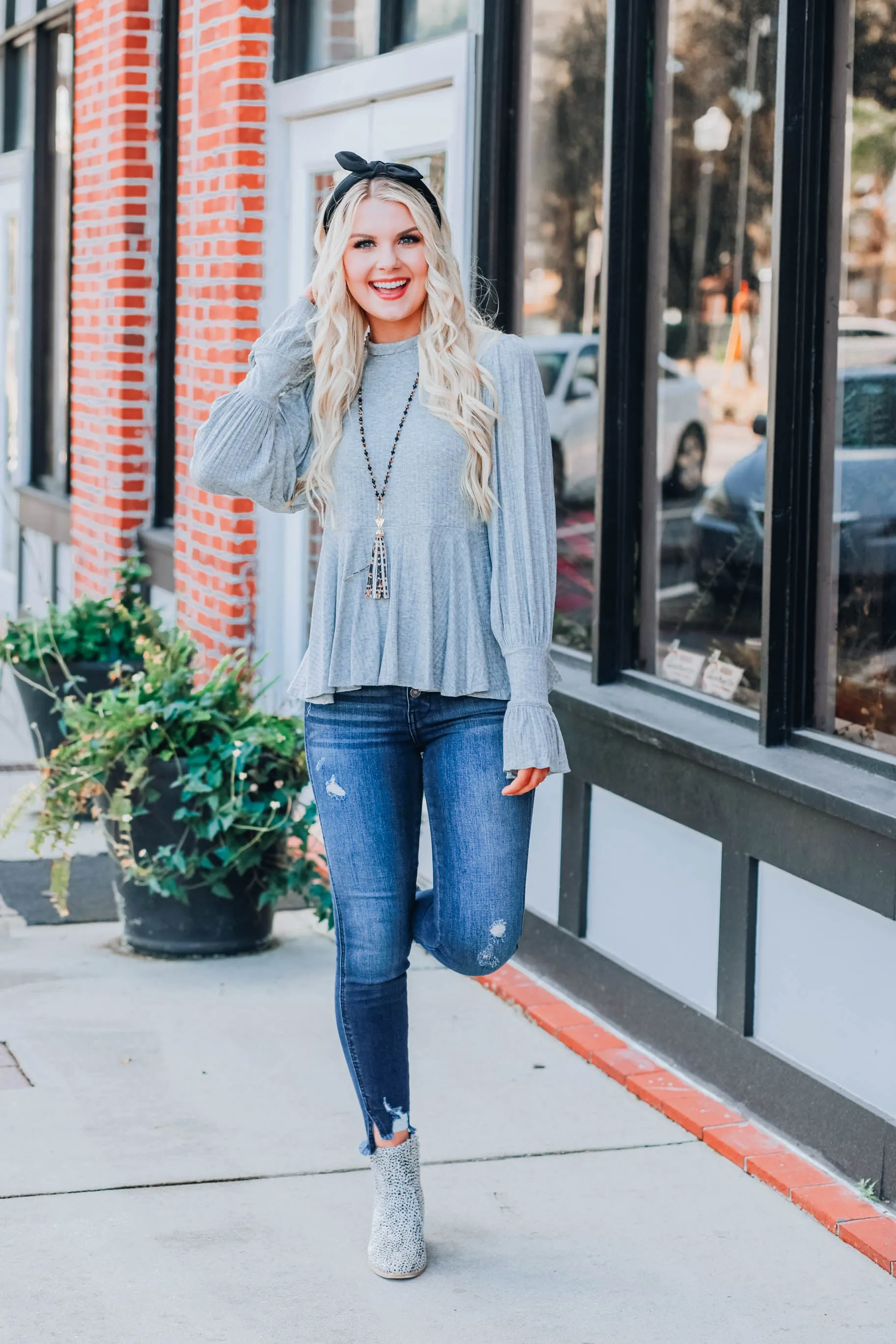 Genevieve Dainty Top - Grey