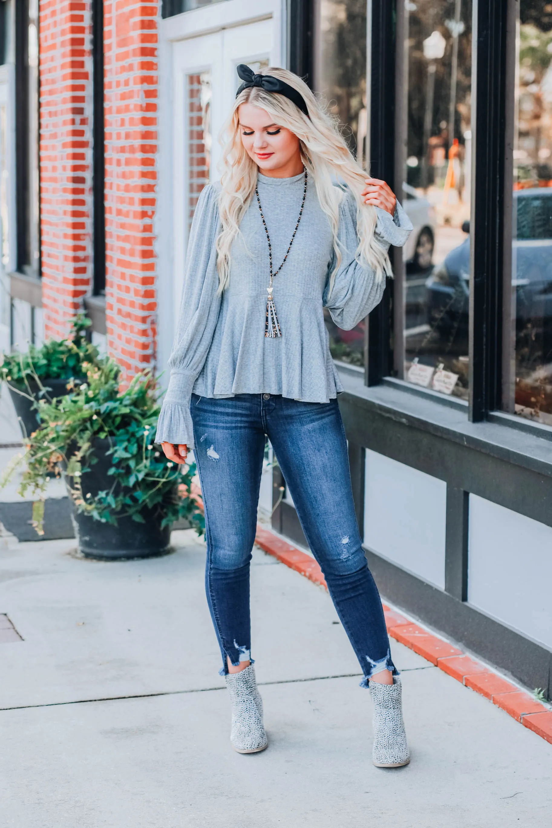 Genevieve Dainty Top - Grey
