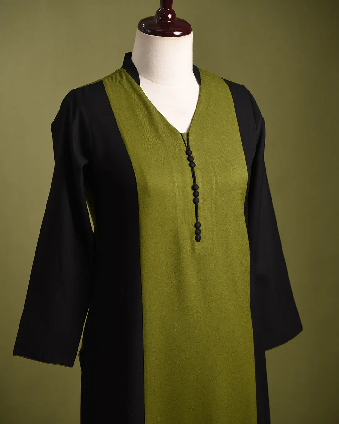 Green With Black Winter Wear Wool Spun Blend Ready To Wear A-Line Kurta With Pant
