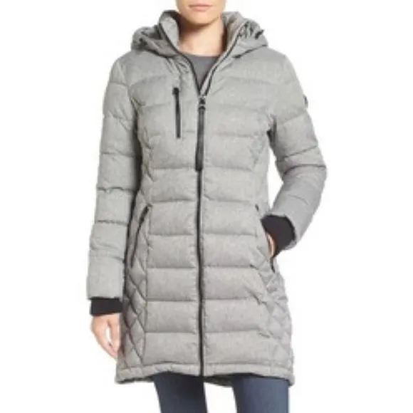 Guess Quilted Hooded Puffer Coat Size Small