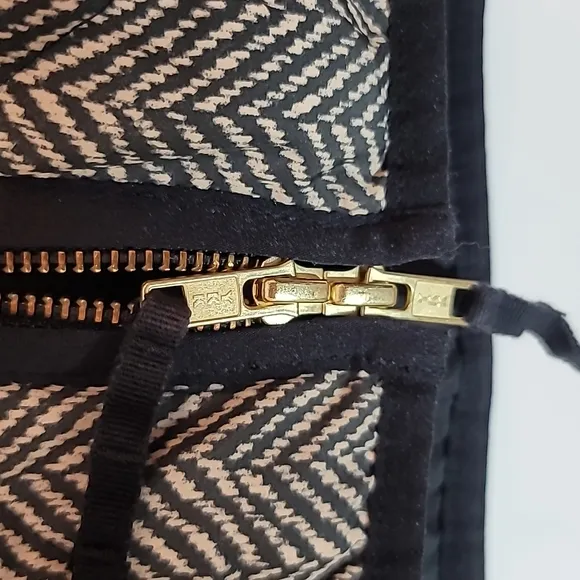J Crew Quilted Puffer Herringbone Vest Black Size S