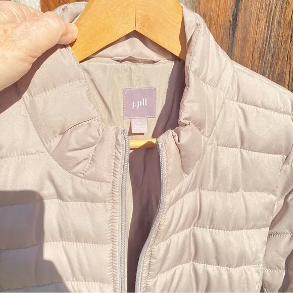 J. Jill Puffer Coat in Cream color Size S NWOT