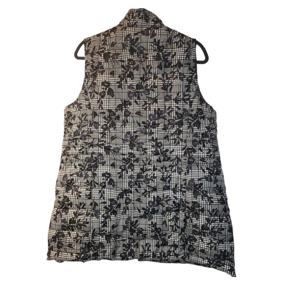 J. Jill Women's Vest Size 1X Black Floral Print Puffer, Down
