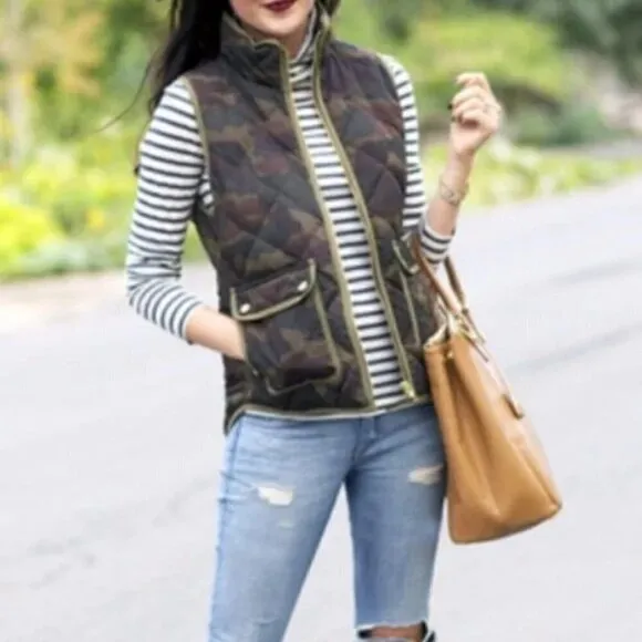 J.Crew Camouflaged Quilted Puffer Vest Down Fill Size Medium EUC