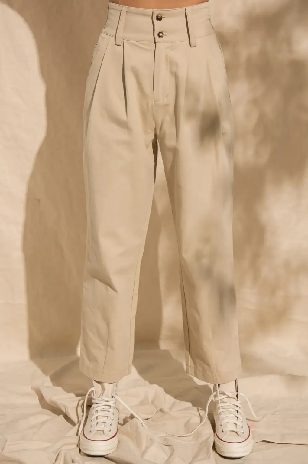 KATE STRAIGHT-LEG PLEATED PANTS