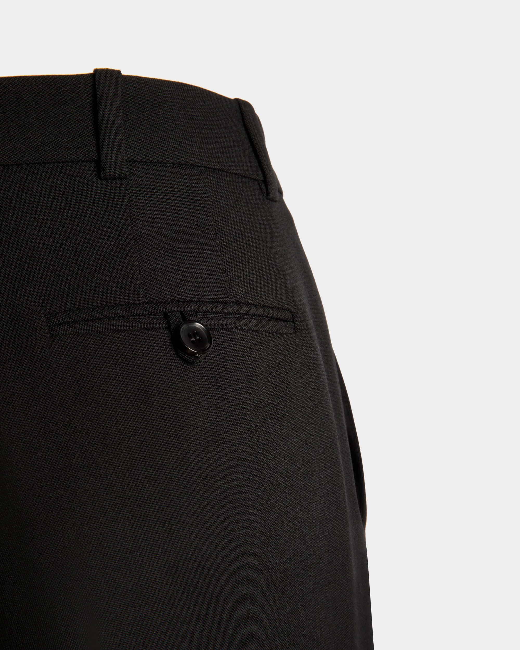 L4BA509F - Trousers
