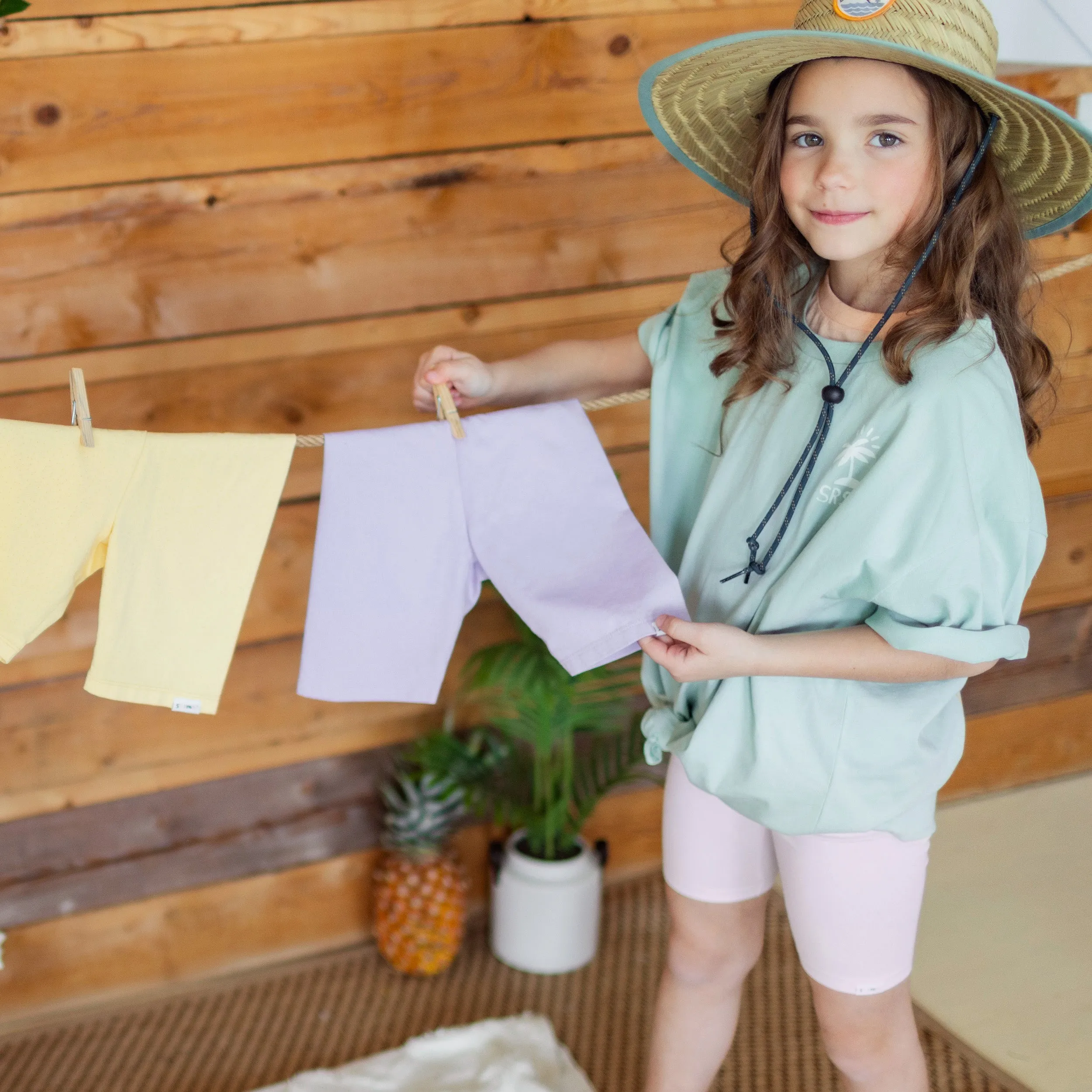 Legging court jaune en jersey doux extensible, enfant || Yellow short legging in soft stretch jersey, child