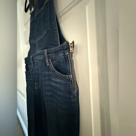 Levi’s straight overalls, size 29 worn 1x
