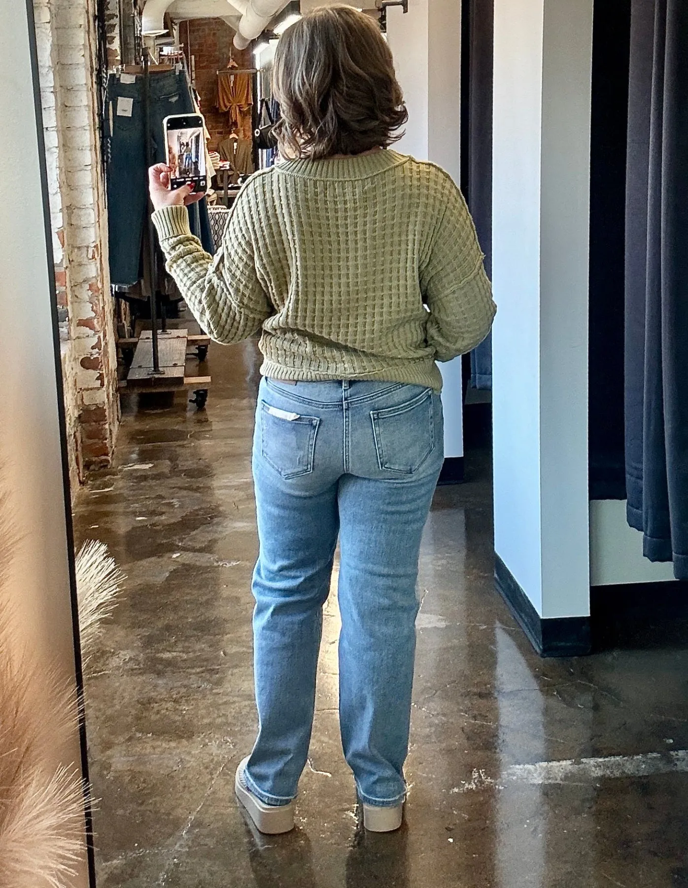 Light Wash Straight Leg Jeans