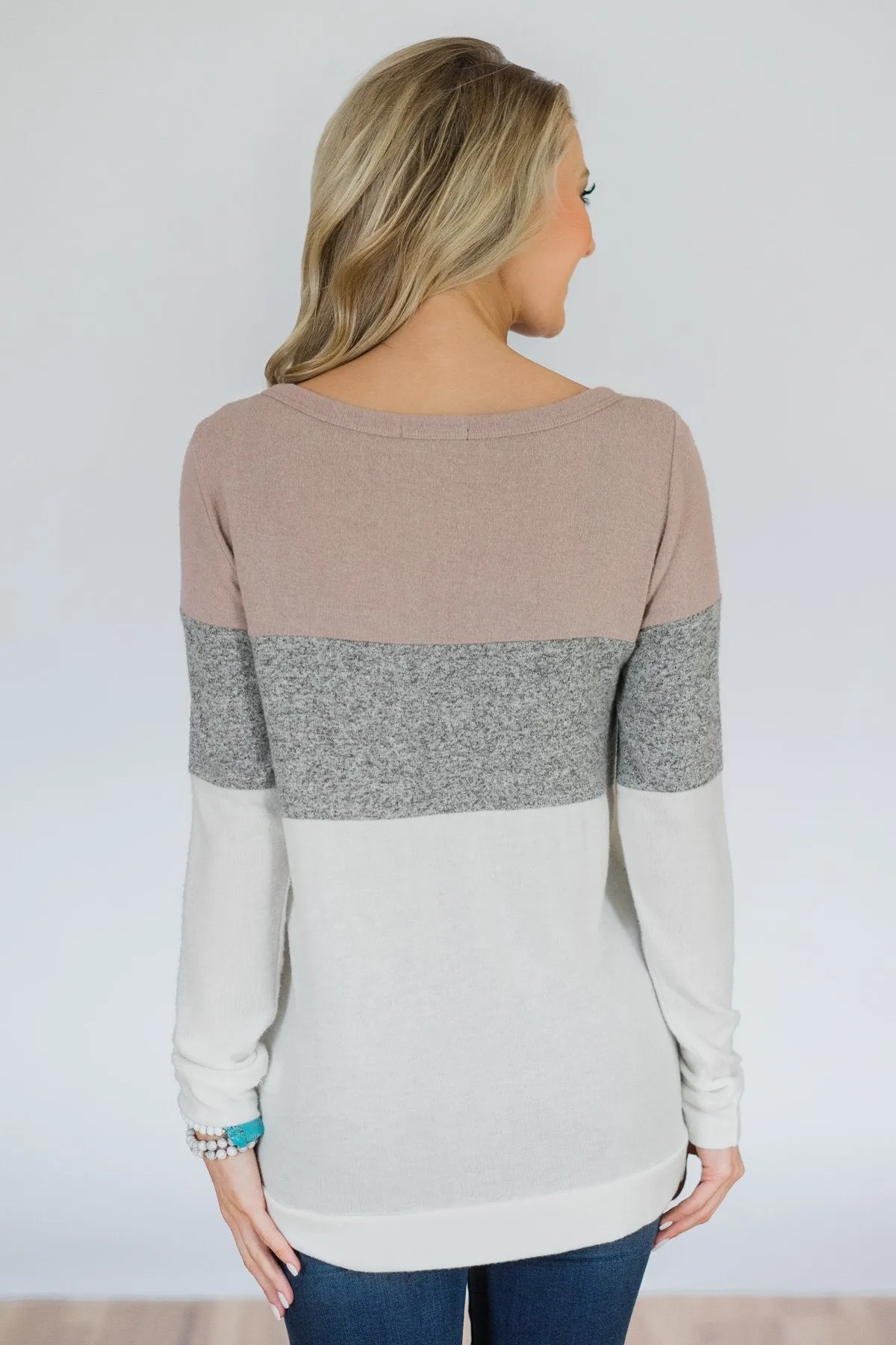 Lookin' Cute In A Color Block Top- Mauve, Grey, & Ivory