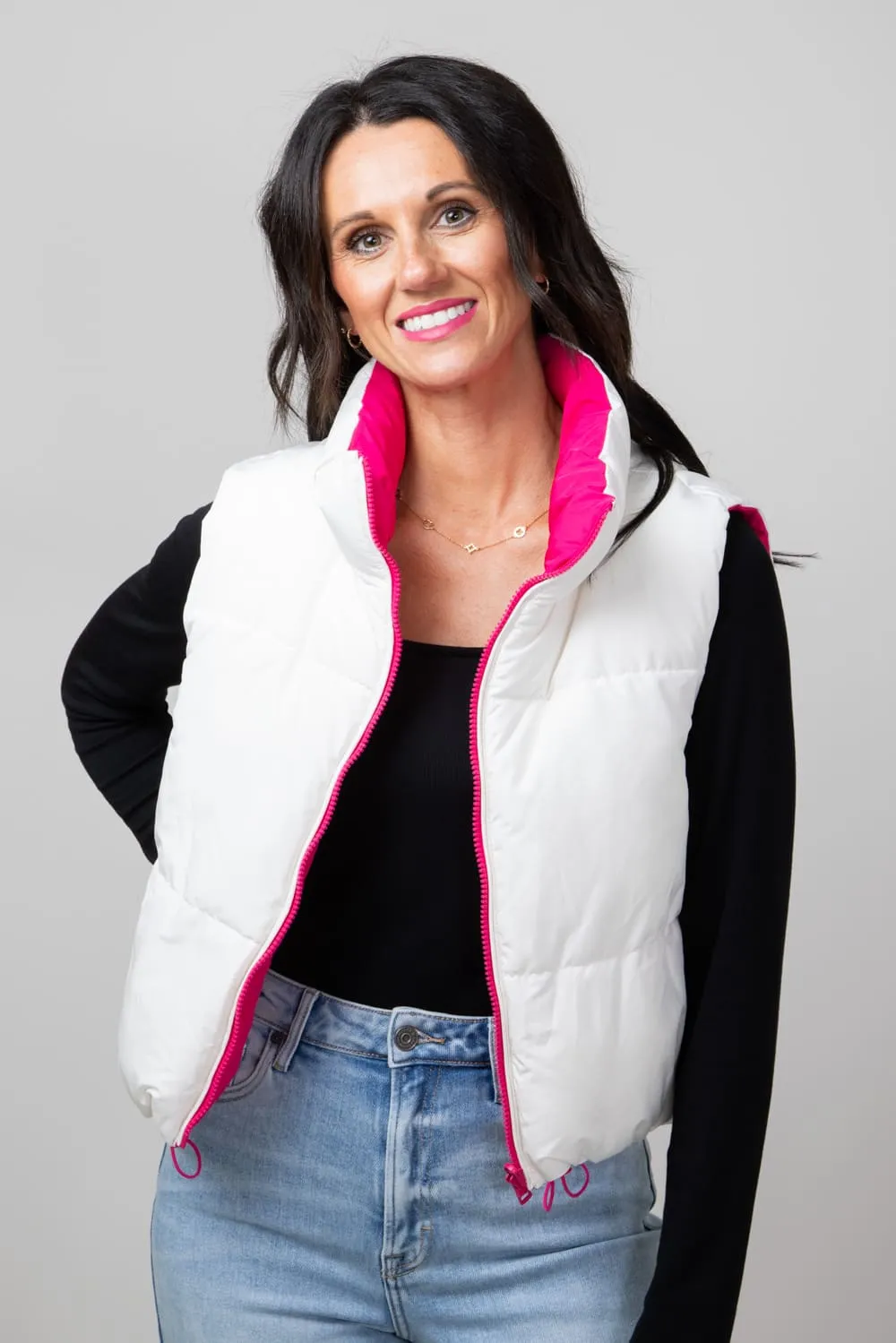 Love Tree Cropped Reversible Puffer Vest for Women in White/Fuchsia | 5070VY-FUCHSIA