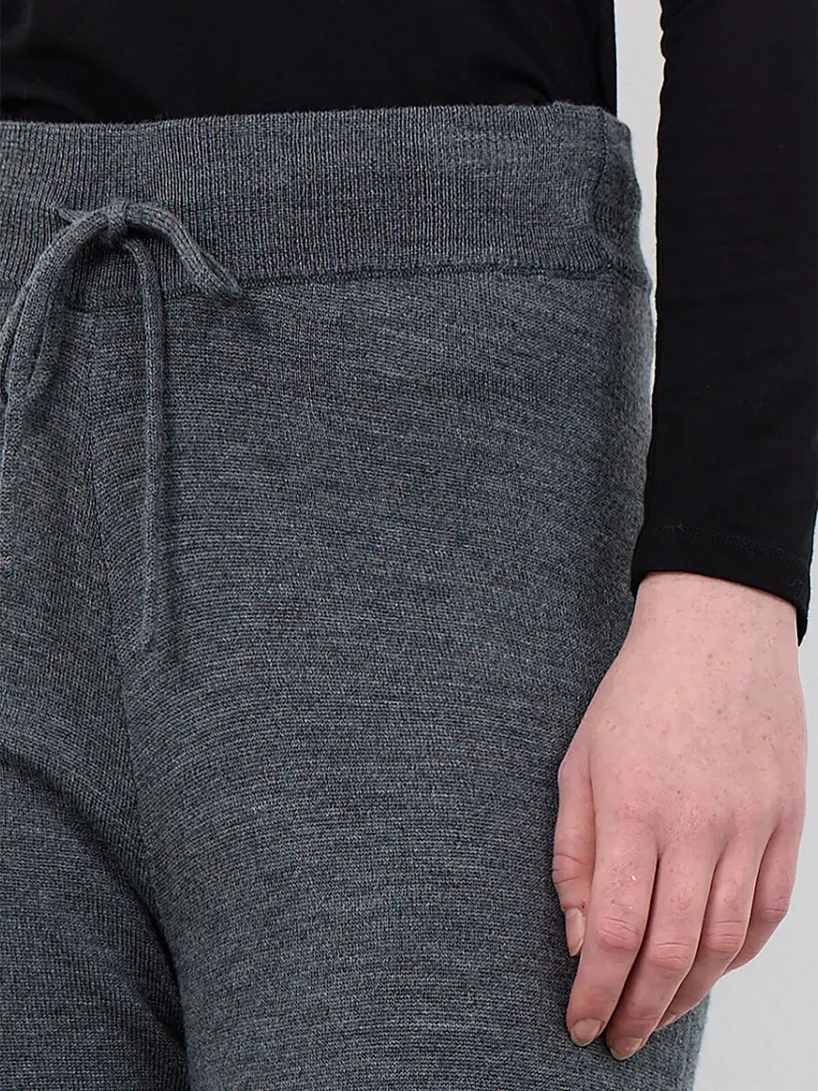 LR-Ismaila 4 Pants Grey